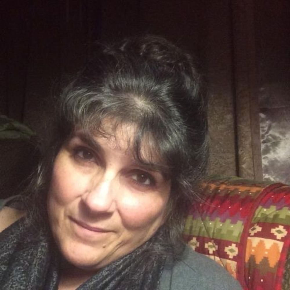 Meet your Posher, Angela